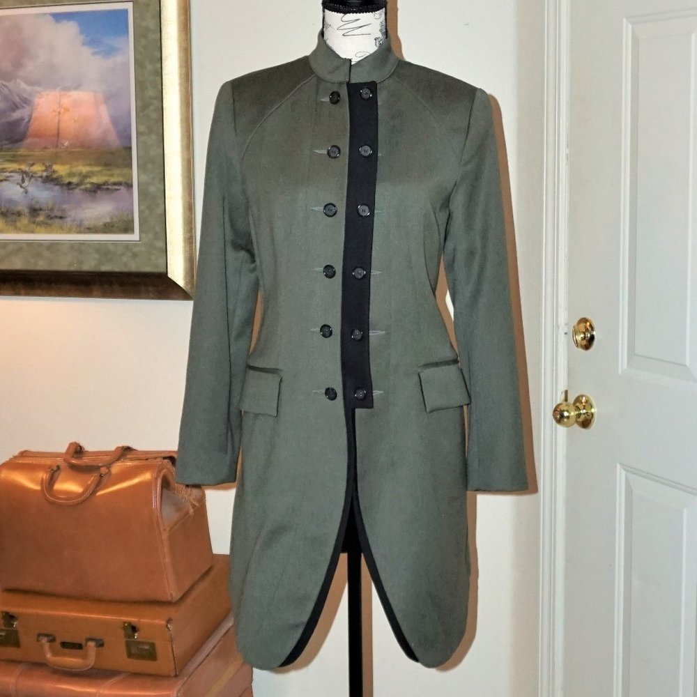 NWOT BEAUTIFUL HANDMADE WOOL COAT